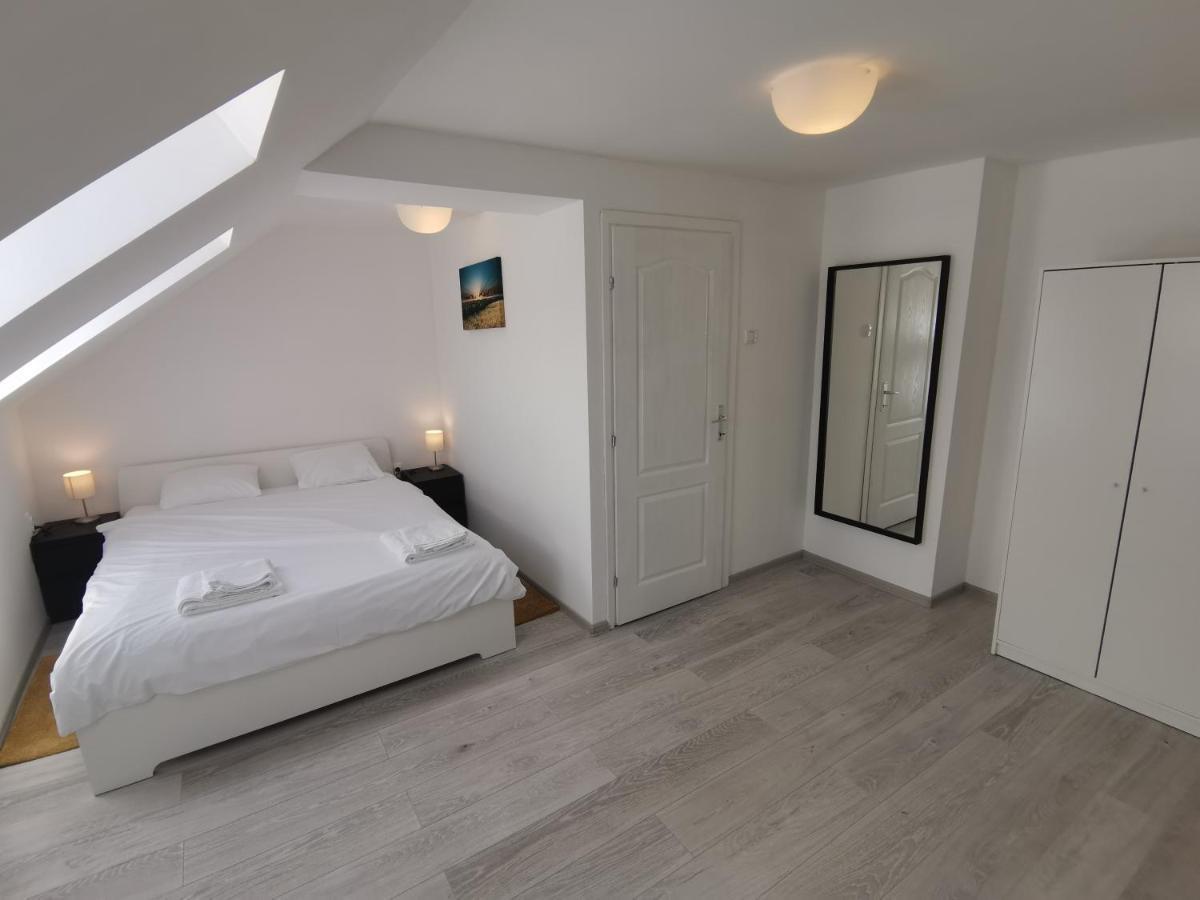 Ris Central Apartments Újvidék Kültér fotó