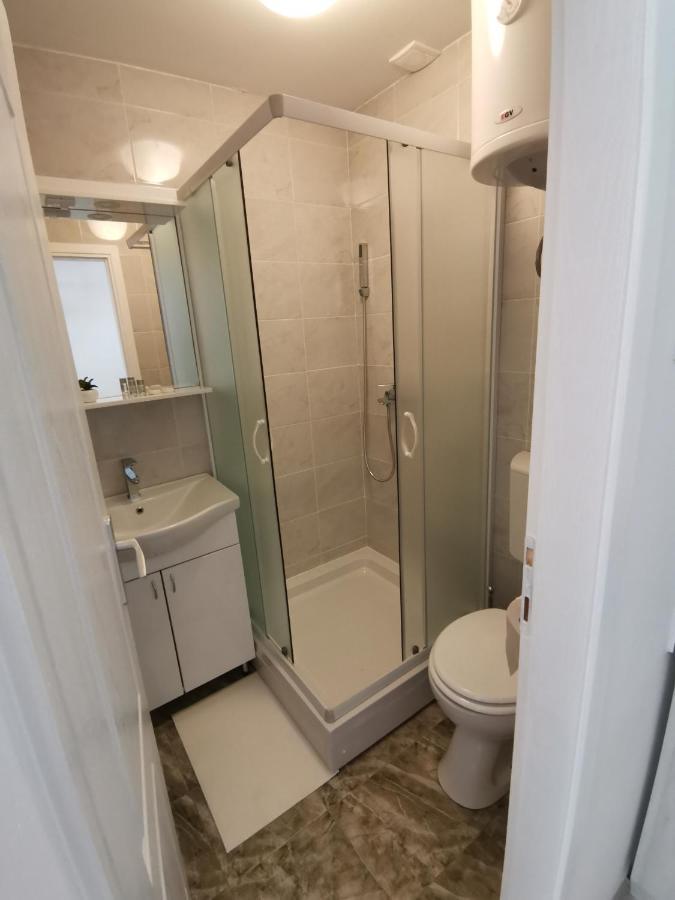 Ris Central Apartments Újvidék Kültér fotó