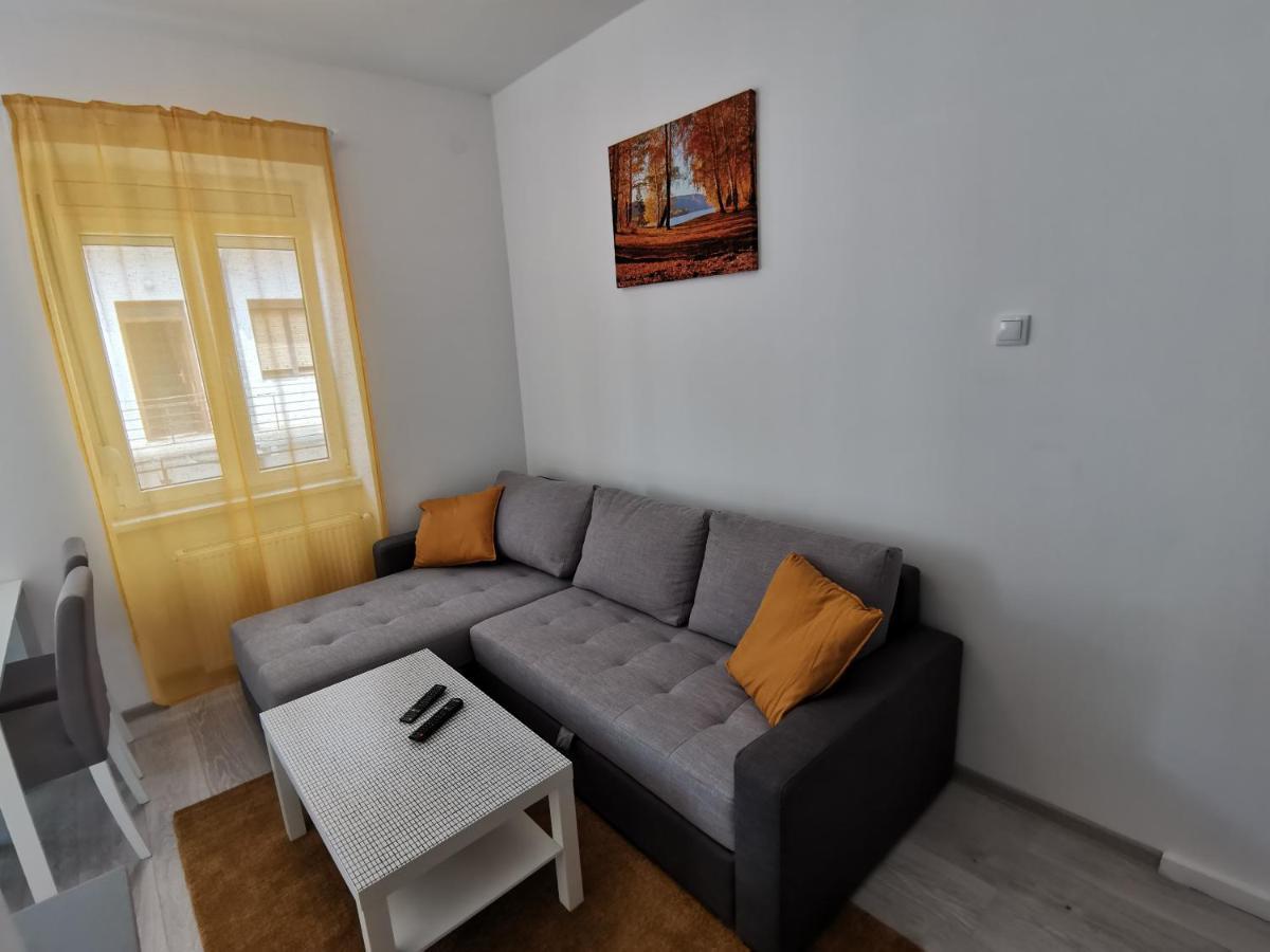 Ris Central Apartments Újvidék Kültér fotó