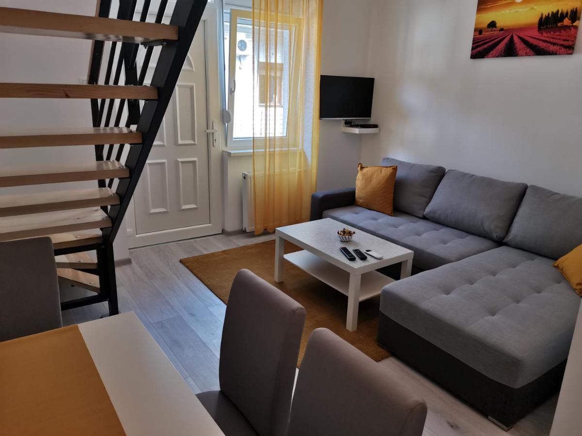 Ris Central Apartments Újvidék Kültér fotó