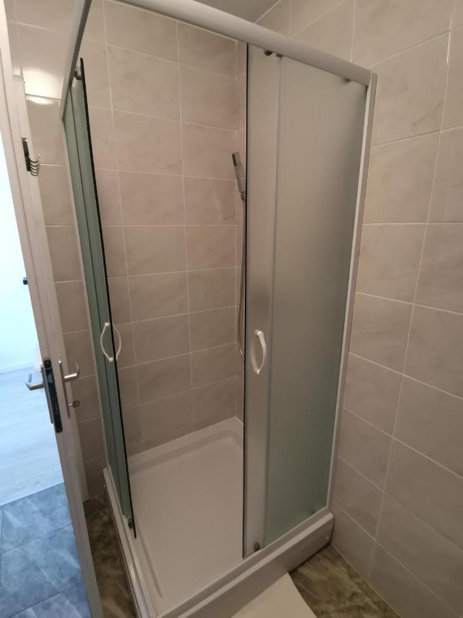 Ris Central Apartments Újvidék Kültér fotó